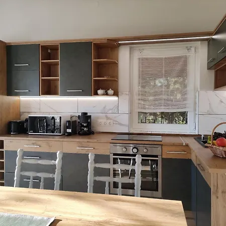 Szoemoerce Vendeghaz Дом отдыха