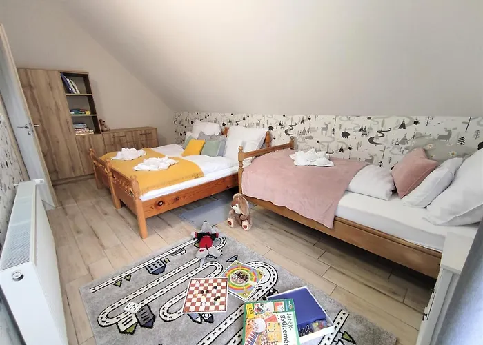 Szoemoerce Vendeghaz Dom wakacyjny