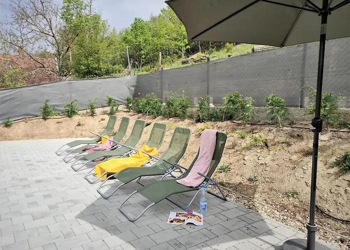 Szoemoerce Vendeghaz