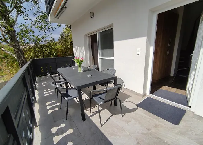 Szoemoerce Vendeghaz Semesterbostad Balatonfüred